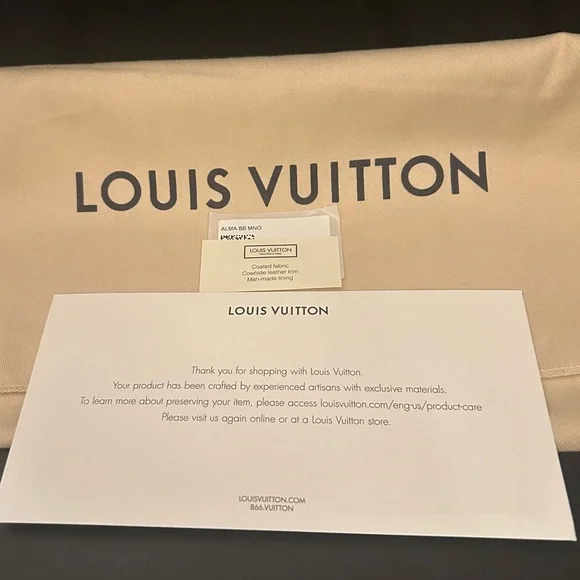 Louis Vuitton Alma BB *Beautiful Condition* w/lock, key & dustbag -like new! - Picture 3 of 16